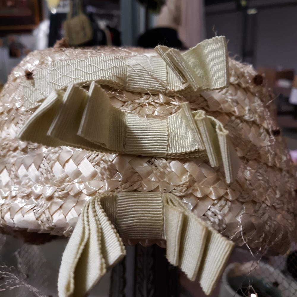 Hat - Picture 2 of 4